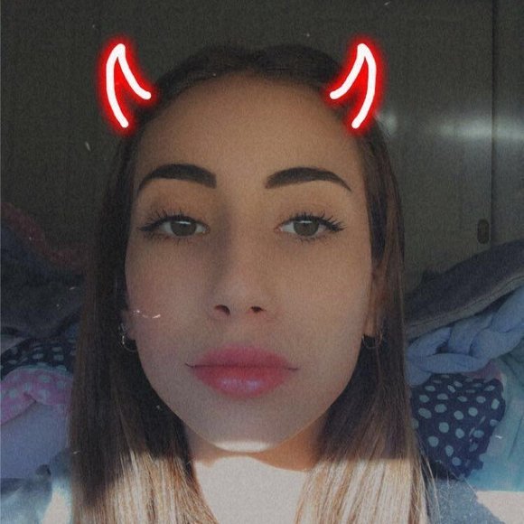 Meet your Posher, Ruby - Picture 1 of 1